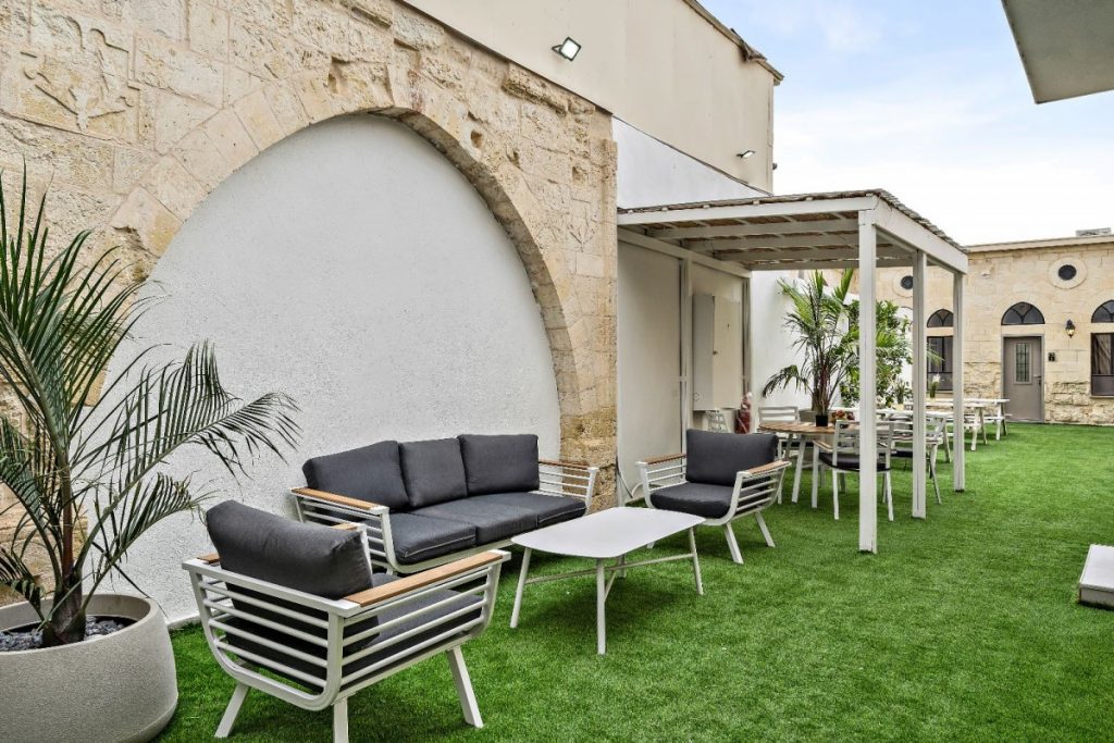 Finca Boutique Hotels Be'er Sheva and helios the recommended hotel for bookings - BOOKING or AIRBNB in Beer SheBa A hotel in the Negev suitable for families, a business hotel in negev israel